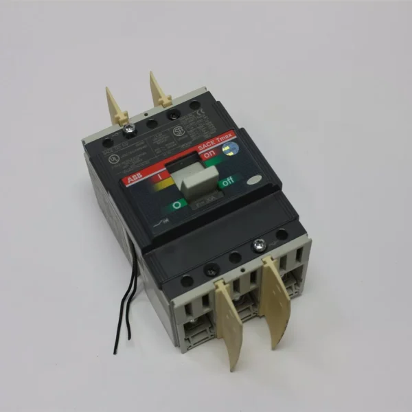 ABB SACE Tmax XT Three Pole 160A 690V MCCB